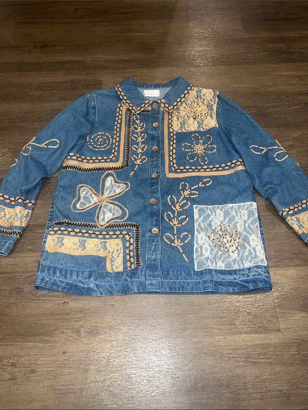Vintage Drapers & Damon’s denim Embellished Blue Jacket with Lace Patchwork